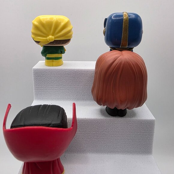 Lot Of Funko Limited Edition MARVEL AVENGERS Advent Calendar Pocket Pops / EE - Picture 2 of 6